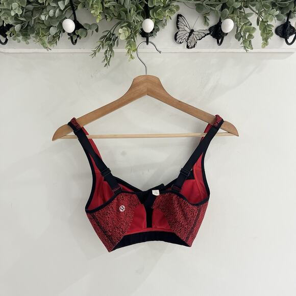 Lululemon Ta Ta Tamer III Power Luxtreme Spray Jacquard True Red Black DD32 - Picture 2 of 3
